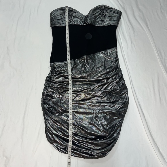 MOSCHINO Vintage 90’s Silver Metallic Lamé Strapless Sweetheart Fitted Dress - Picture 9 of 15